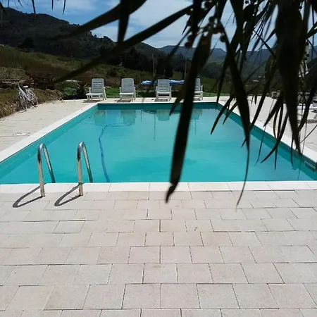 Vakantieboerderij Agriturtismo Serra Pernice San Biagio Platani